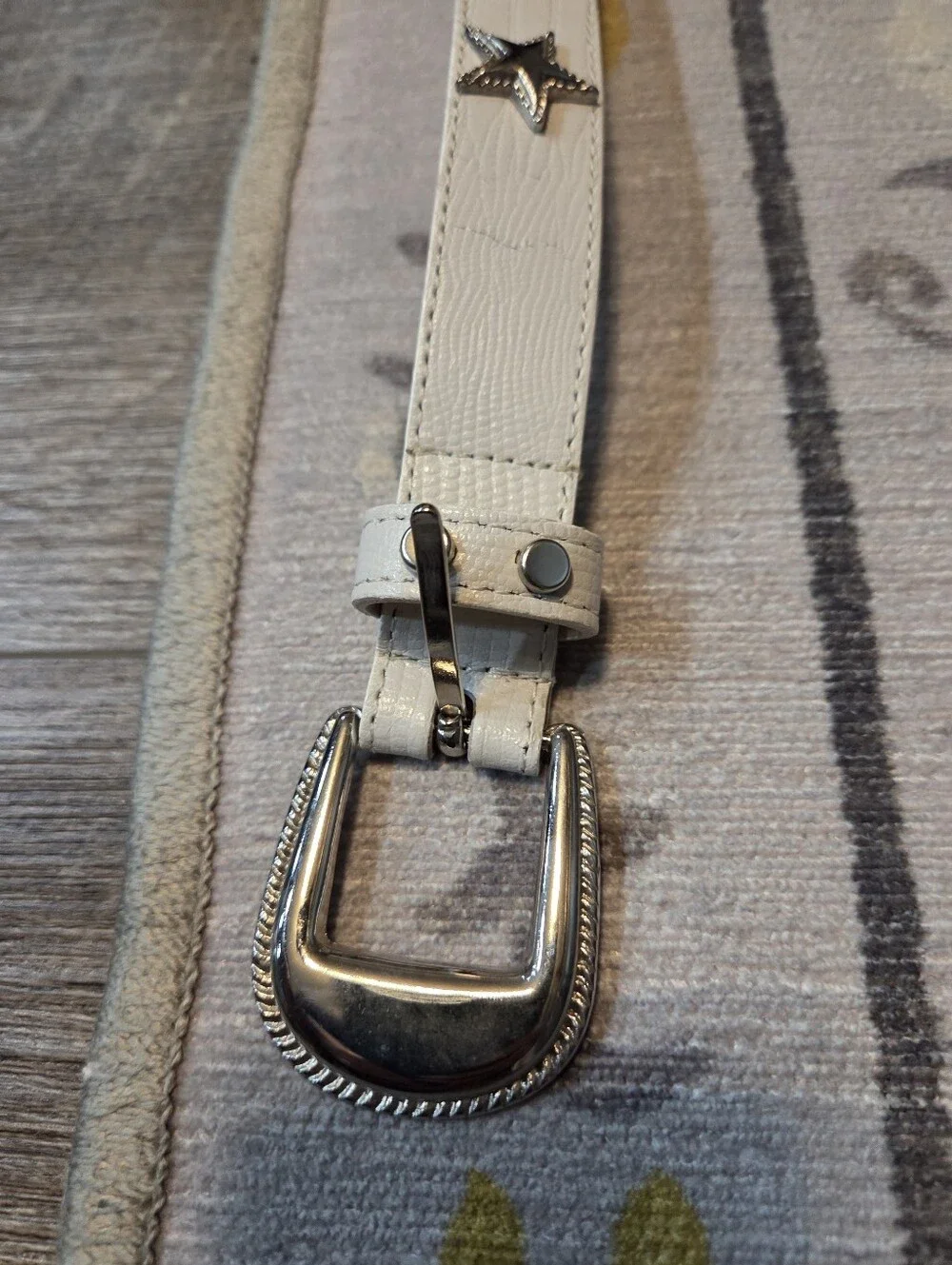 Leather Shop preowned but